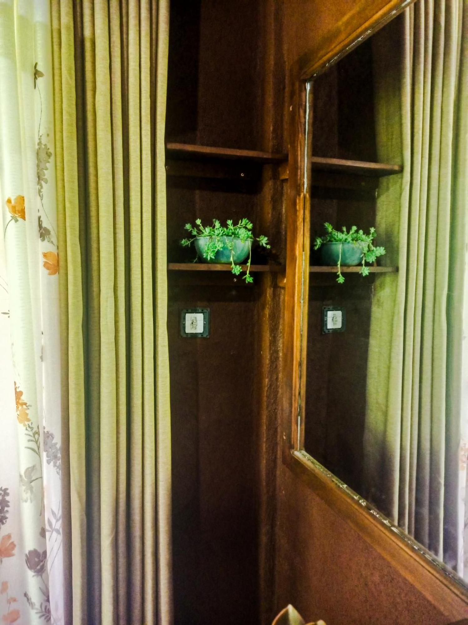 Creek Downhills Bed & Breakfast Ella Bagian luar foto