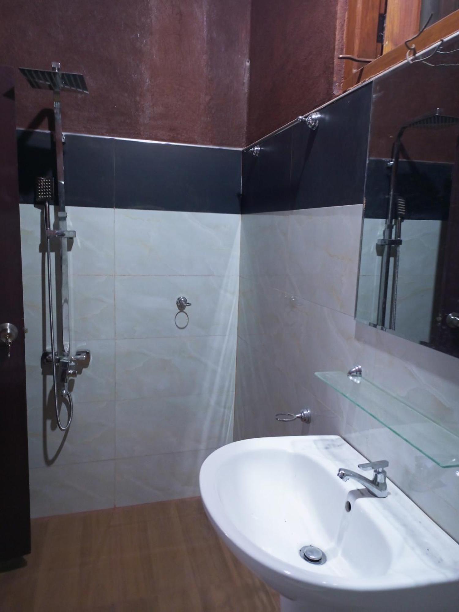 Creek Downhills Bed & Breakfast Ella Bagian luar foto