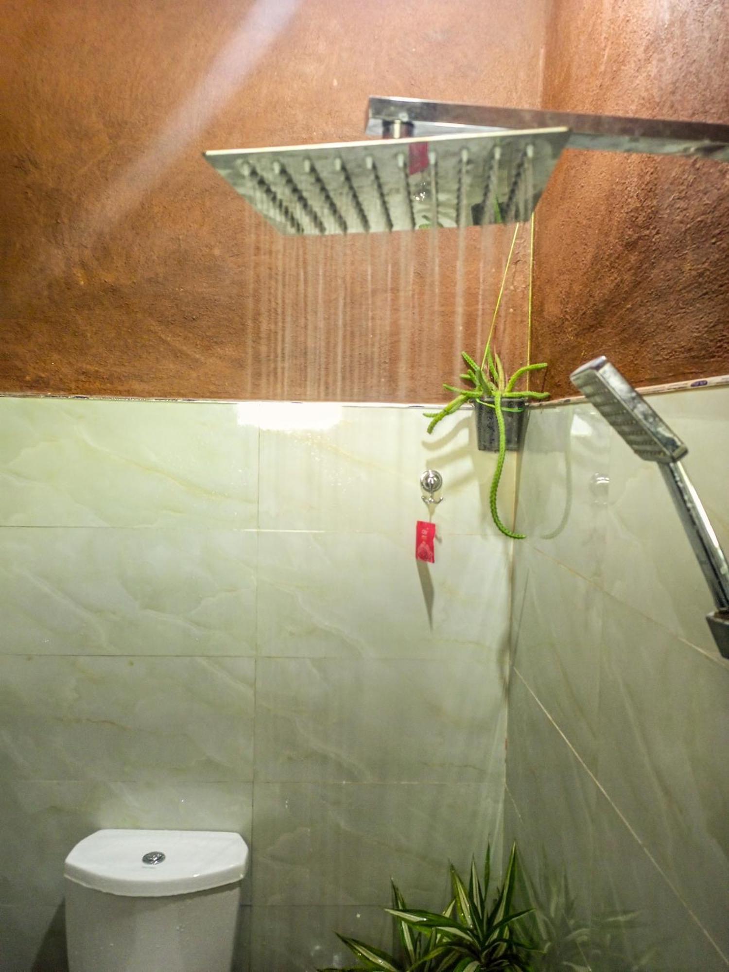 Creek Downhills Bed & Breakfast Ella Bagian luar foto